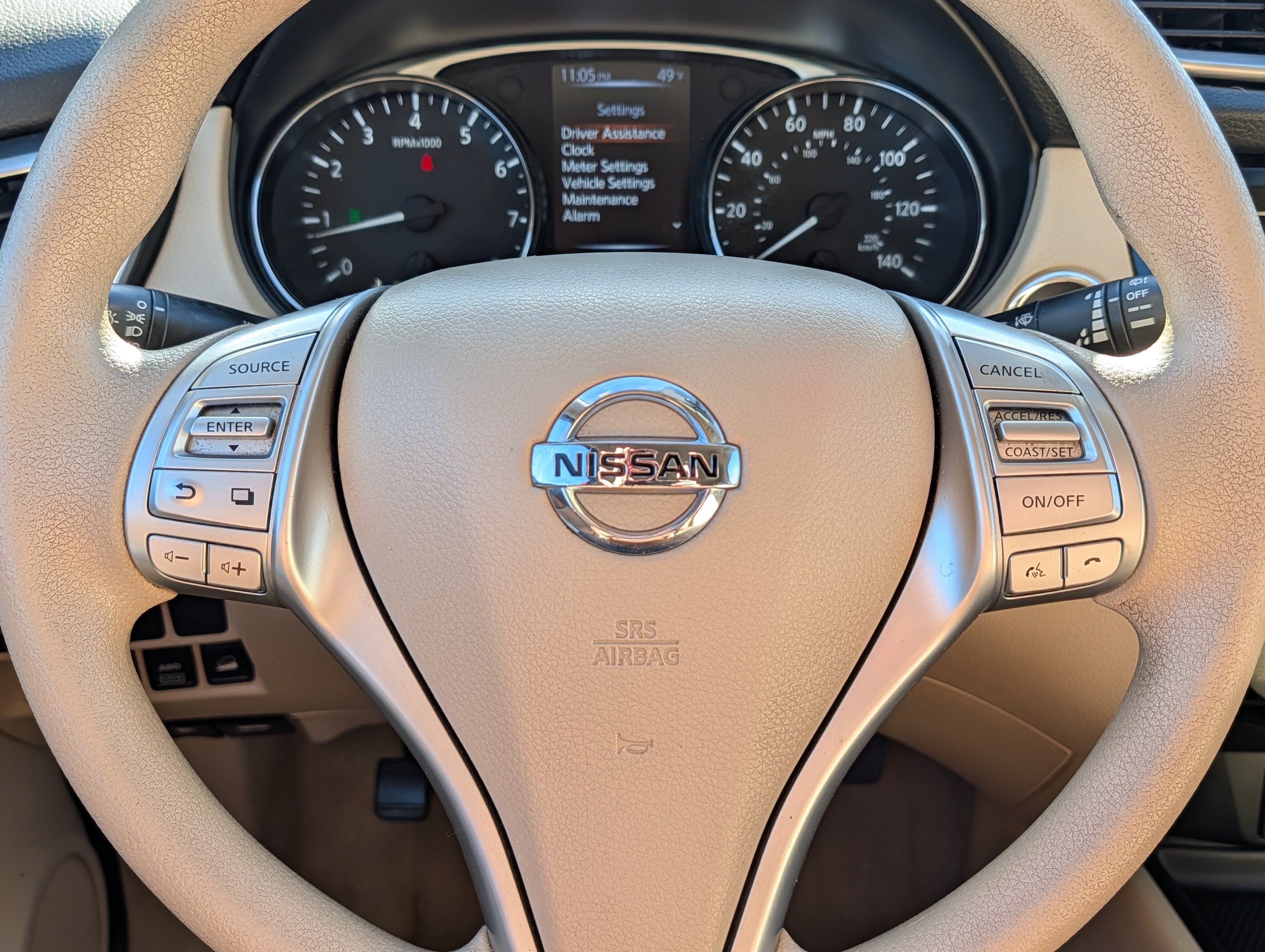 Used 2014 Nissan Rogue SV AWD/4WD image 25