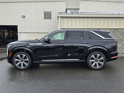 New 2025 Cadillac Escalade IQ Luxury 1 image 3