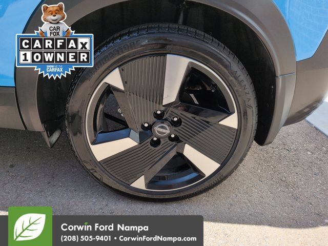 Used 2025 Nissan Kicks SR w/ SR Premium Package AWD/4WD image 32
