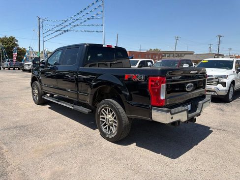 Used 2018 Ford F250 Lariat w/ Lariat Value Package AWD/4WD image 3