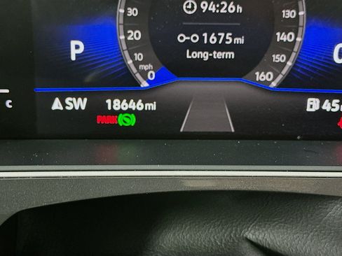 Used 2023 Volkswagen Tiguan SE R-Line FWD image 18