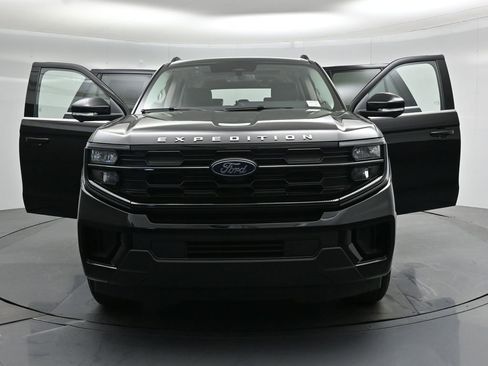 New 2026 Ford Expedition Max Active image 28