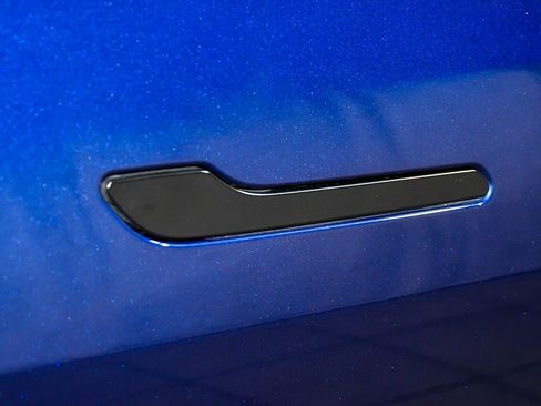 Used 2023 Tesla Model Y Performance AWD/4WD image 22