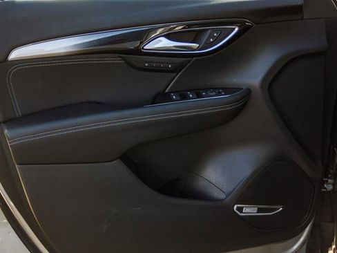 Used 2025 Buick Envision Preferred image 24