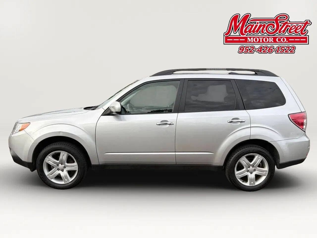 Used 2010 Subaru Forester 2.5X Limited AWD/4WD image 4