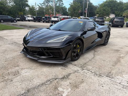 Used 2021 Chevrolet Corvette Stingray Premium Conv w/ Z51 Performance Package RWD image 2