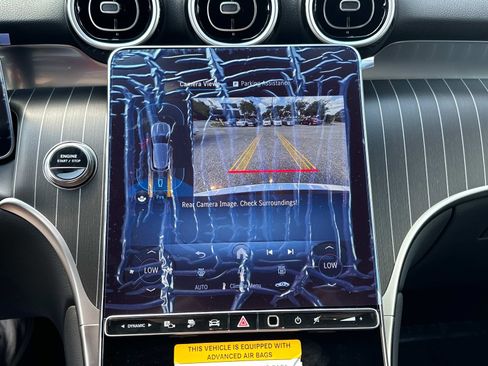 Used 2026 Mercedes-Benz GLC 350e 4MATIC image 19