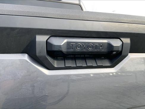 Used 2024 Toyota Tundra SR5 AWD/4WD image 10