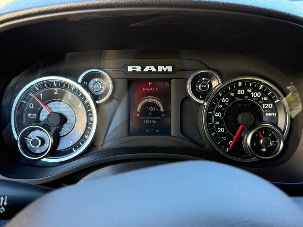 Used 2024 RAM 1500 Tradesman AWD/4WD image 17