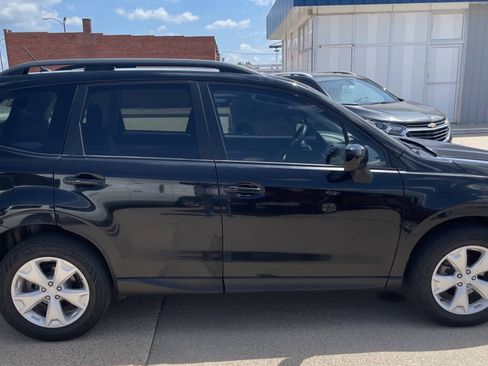Used 2015 Subaru Forester 2.5i Premium w/ All-Weather Package AWD/4WD image 7