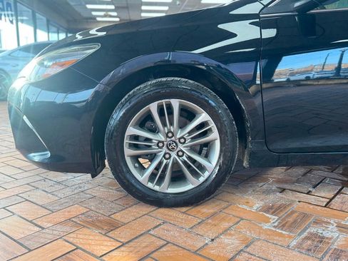 Used 2016 Toyota Camry SE image 14