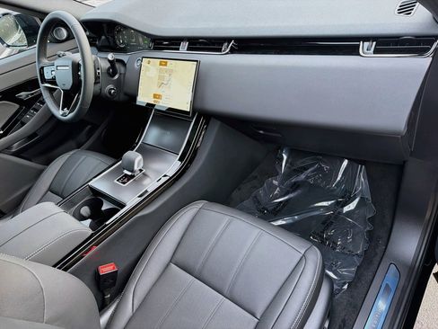 New 2026 Land Rover Range Rover Evoque Hoxton AWD/4WD image 13