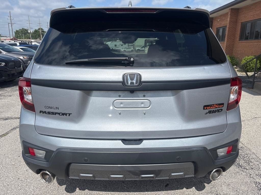 Used 2023 Honda Passport TrailSport image 11
