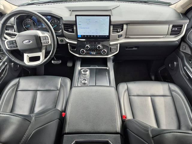Used 2024 Ford Expedition Max XLT AWD/4WD image 19
