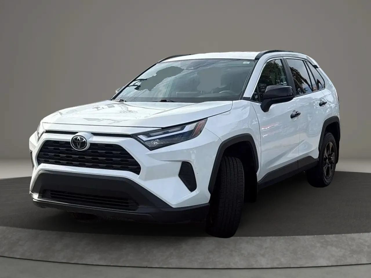 Used 2025 Toyota RAV4 LE AWD/4WD image 3