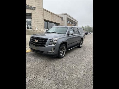 Used 2020 Cadillac Escalade ESV Luxury w/ Escalade Sport Edition AWD/4WD image 2