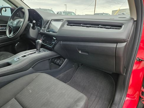 Used 2016 Honda HR-V EX image 28
