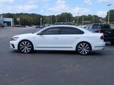 Used 2018 Volkswagen Passat 3.6 image 5