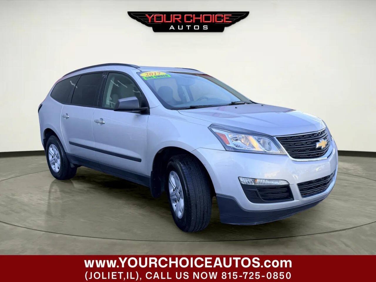 Used 2017 Chevrolet Traverse LS FWD image 9
