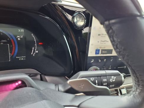 Used 2023 Lexus RX 350 FWD w/ Cold Area Package image 23