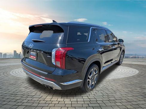 Used 2023 Hyundai Palisade Limited AWD/4WD image 5