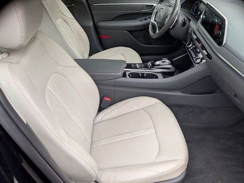 Used 2020 Hyundai Sonata Limited FWD image 25