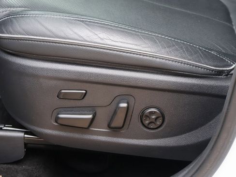 Used 2021 Hyundai Santa Fe Limited image 25