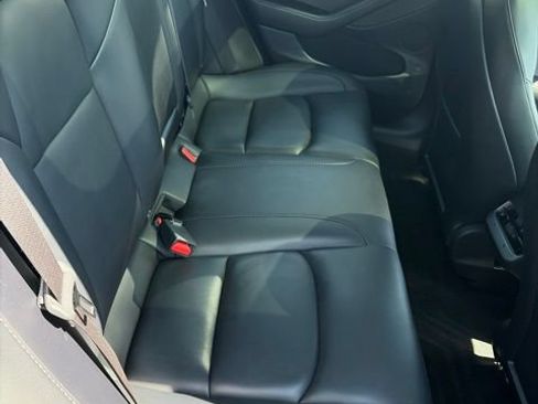 Used 2023 Tesla Model 3 Standard Range RWD image 8