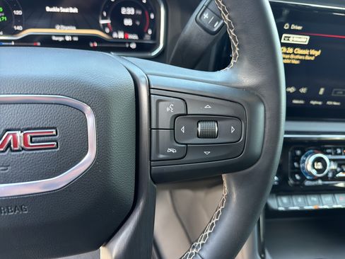 Used 2025 GMC Sierra 2500 AT4 w/ AT4 Premium Plus Package AWD/4WD image 20