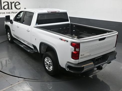 Used 2025 Chevrolet Silverado 2500 LT w/ Convenience Package AWD/4WD image 39
