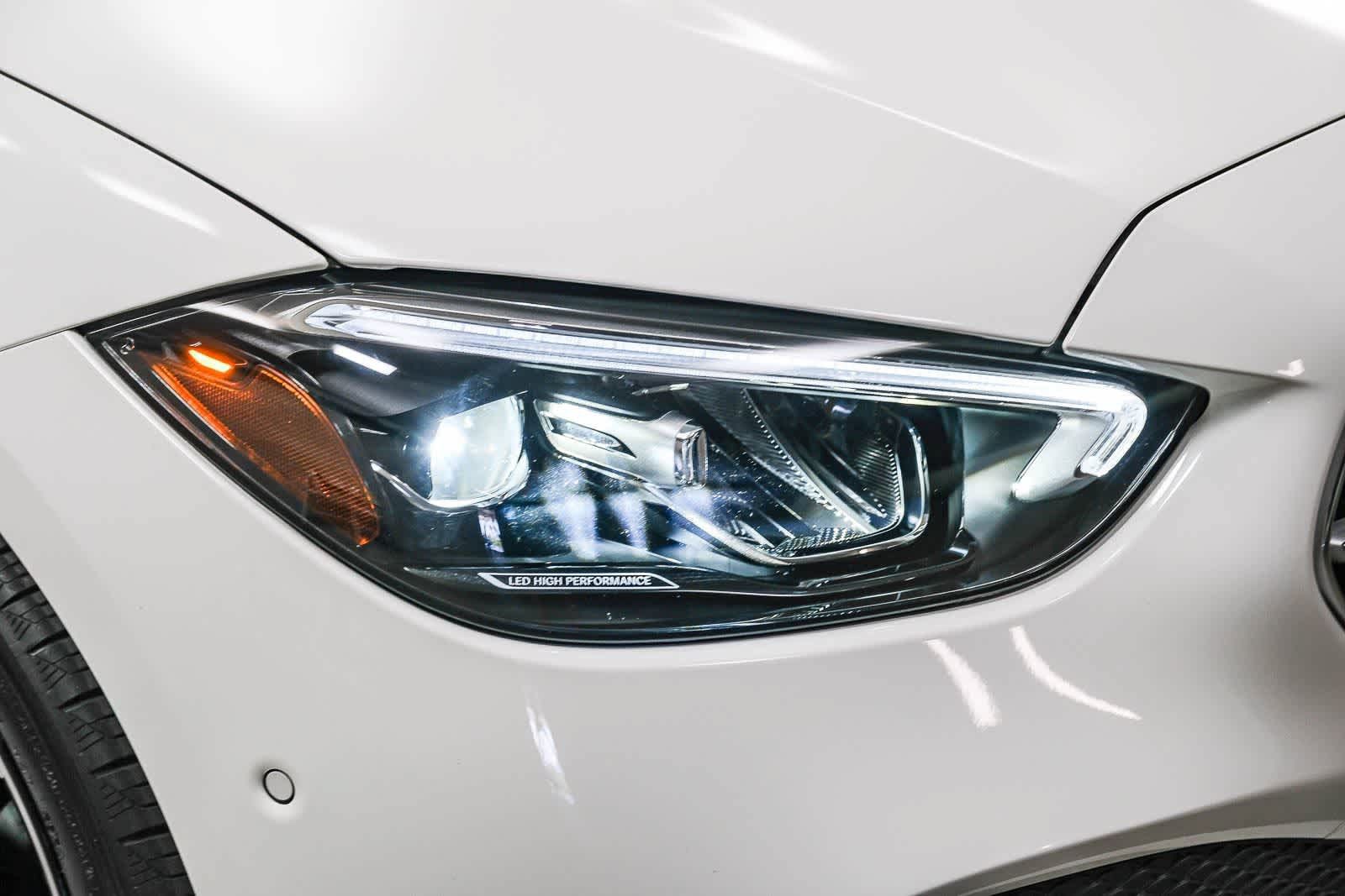 Used 2025 Mercedes-Benz C 300 4MATIC Sedan image 14