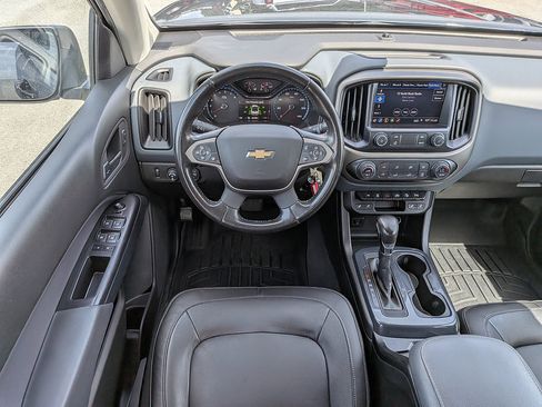 Used 2022 Chevrolet Colorado Z71 AWD/4WD image 15