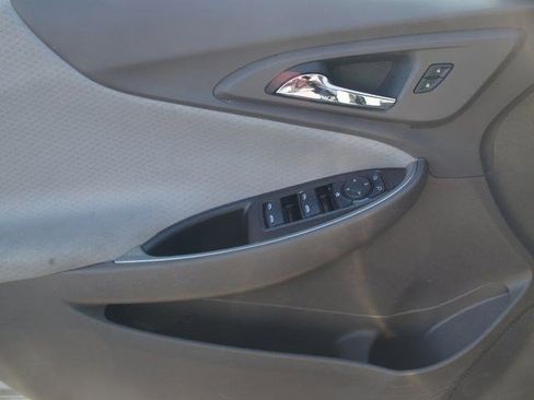 Used 2024 Chevrolet Malibu LT image 28