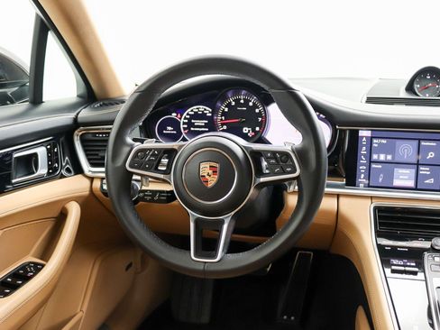 Used 2018 Porsche Panamera 4S AWD/4WD image 20