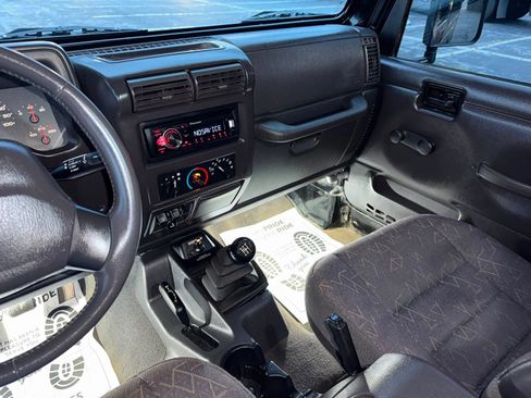 Used 2002 Jeep Wrangler Sport AWD/4WD image 14