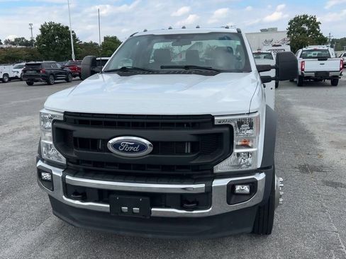 Used 2021 Ford F450 XL w/ Power Equipment Group image 23