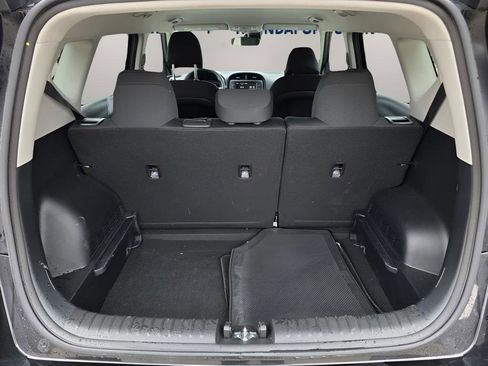 Used 2025 Kia Soul LX image 14