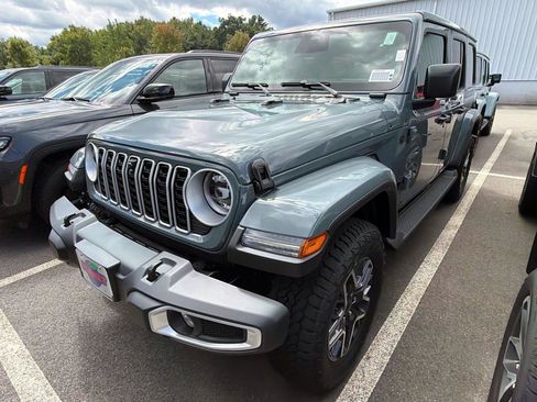 New 2026 Jeep Wrangler Unlimited Sahara AWD/4WD image 4