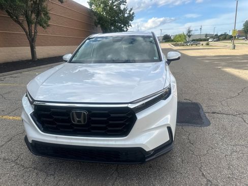 Used 2024 Honda CR-V EX-L image 16