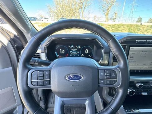 Used 2023 Ford F150 Lariat w/ Equipment Group 502A High image 12