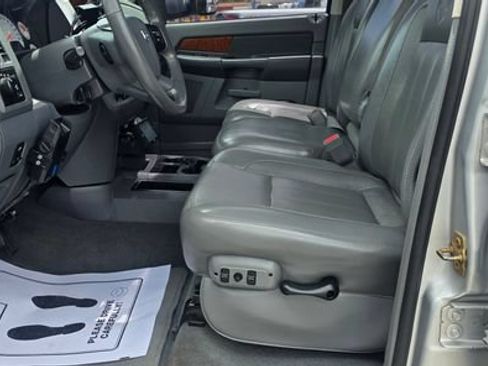 Used 2006 Dodge Ram 3500 Truck Laramie w/ Protection Group AWD/4WD image 9