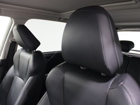 Used 2020 Subaru Forester Touring AWD/4WD image 5
