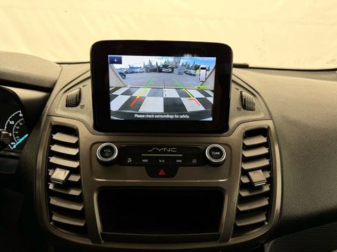 Used 2023 Ford Transit Connect XLT image 30