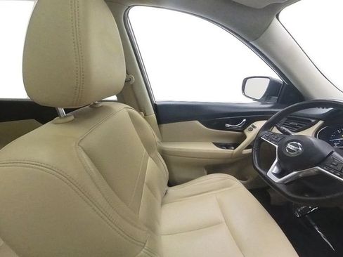 Used 2017 Nissan Rogue SL w/ SL Premium Package AWD/4WD image 26