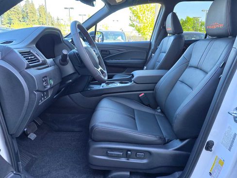 New 2025 Honda Ridgeline TrailSport+ image 24