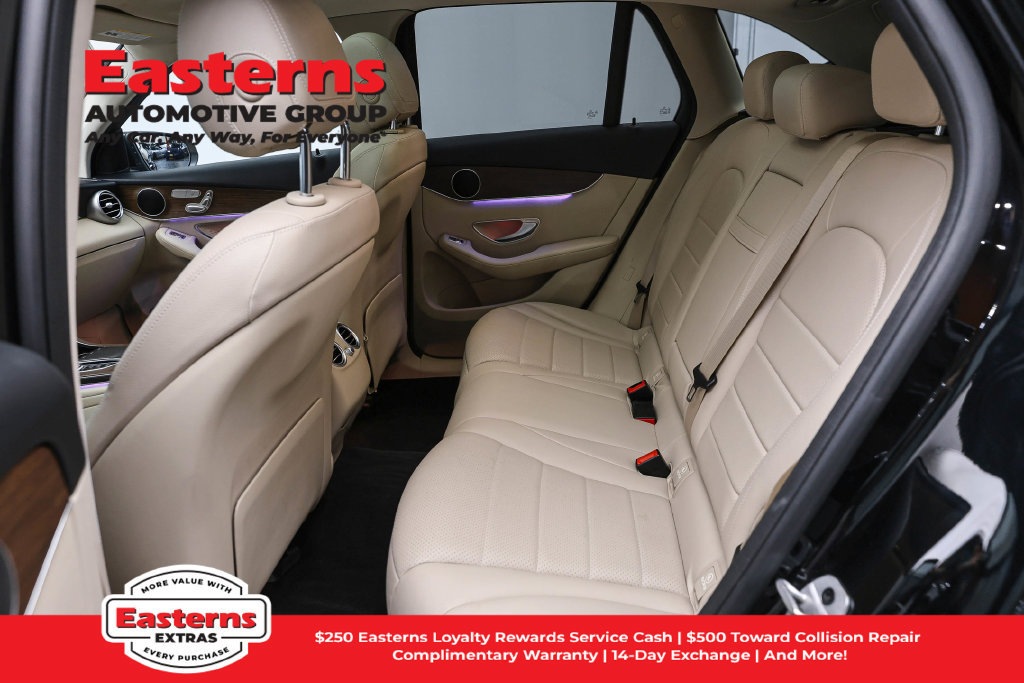 Used 2022 Mercedes-Benz GLC 300 4MATIC w/ Multimedia Package Lite image 23