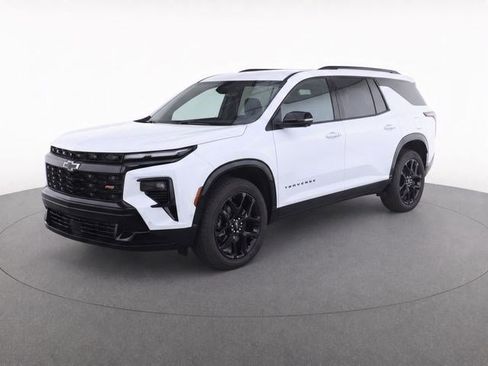 Used 2024 Chevrolet Traverse RS FWD image 7