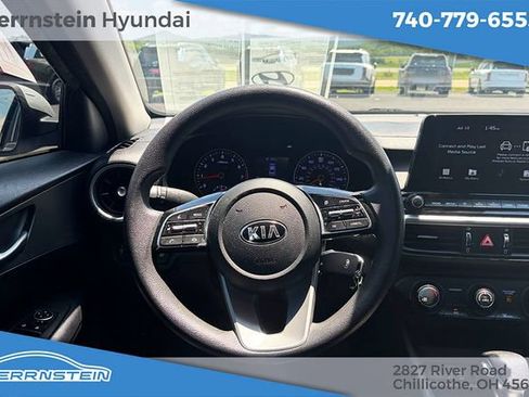 Used 2020 Kia Forte LXS FWD image 5