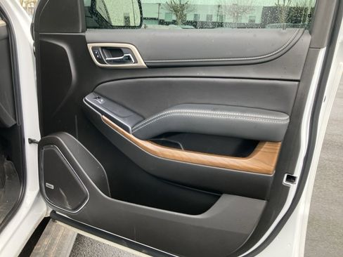 Used 2020 GMC Yukon Denali w/ Denali Ultimate Package image 11