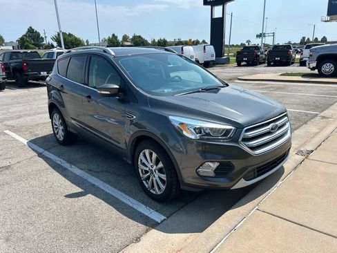 Used 2017 Ford Escape Titanium FWD image 2